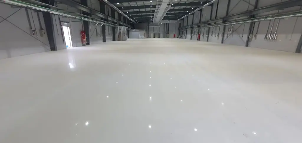 Medium Duty Self Leveling Epoxy Flooring